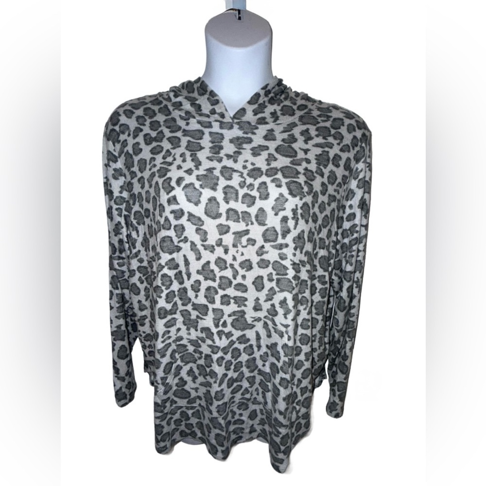 Plus Size For The Republic Gray Animal Print Hoodie. 1X